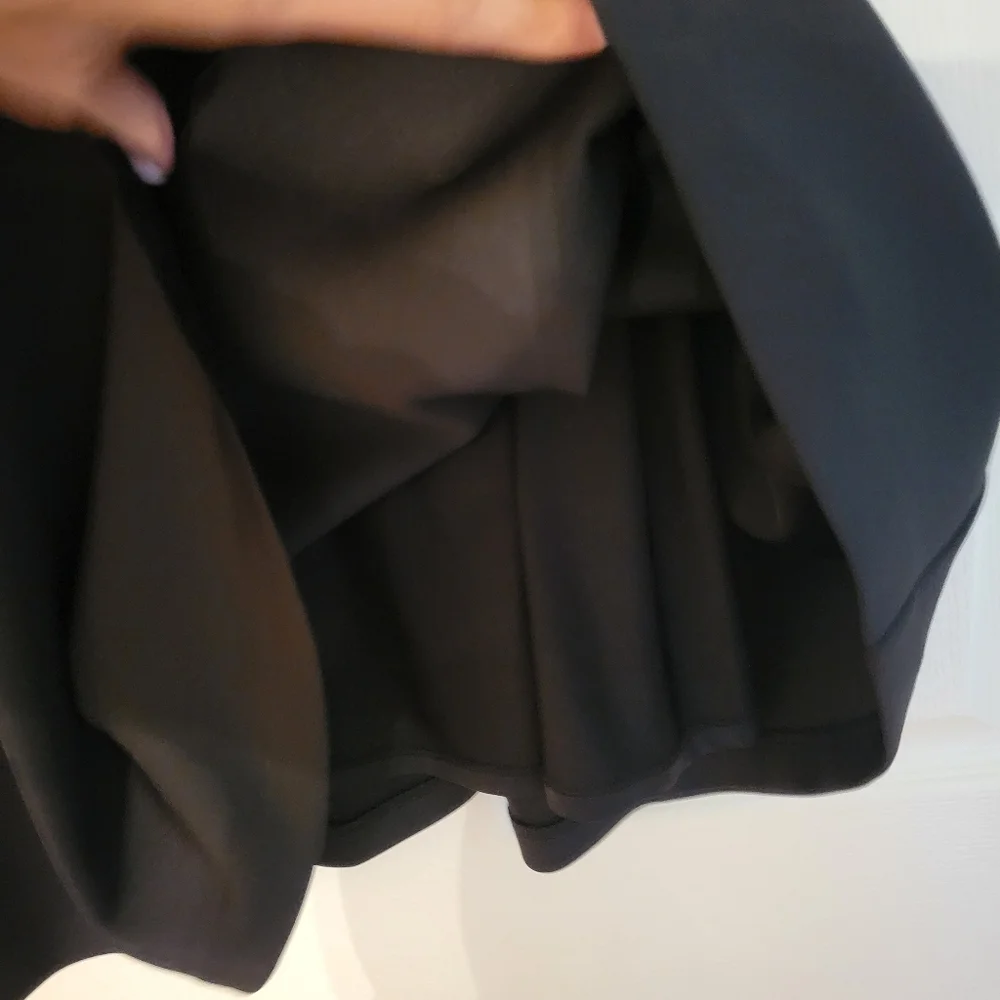 👗GUESS Embroidered Black Cocktail Dress - Picture 4 of 5